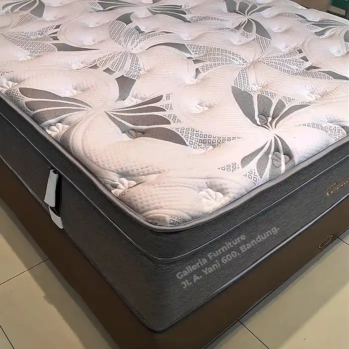 Kasur Lady Americana Rennaisance Tampak Sudut dan Lapisan Plush Top